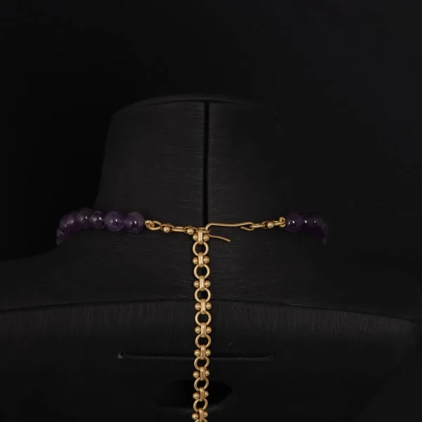 Vintage-style Colored Natural Stone Necklace