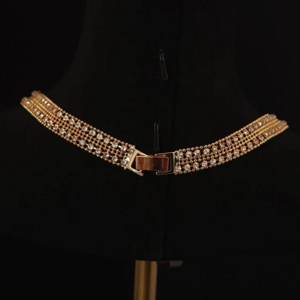 Exquisite Copper Alloy Fan - Shaped Retro Necklace