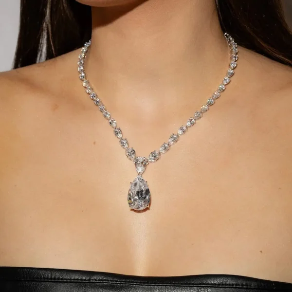CH Designer's Exquisite Necklace